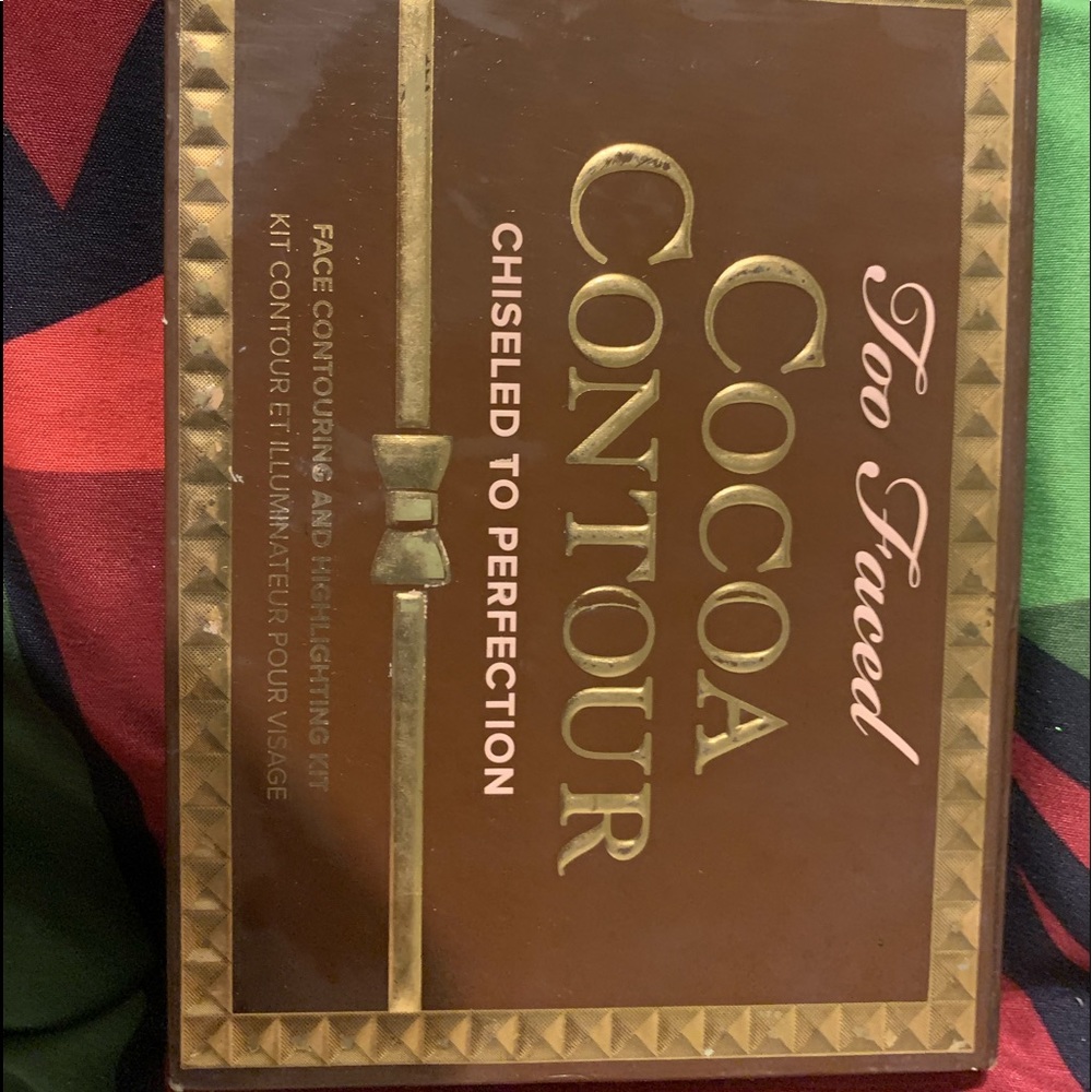 Too faced CoCoa contour